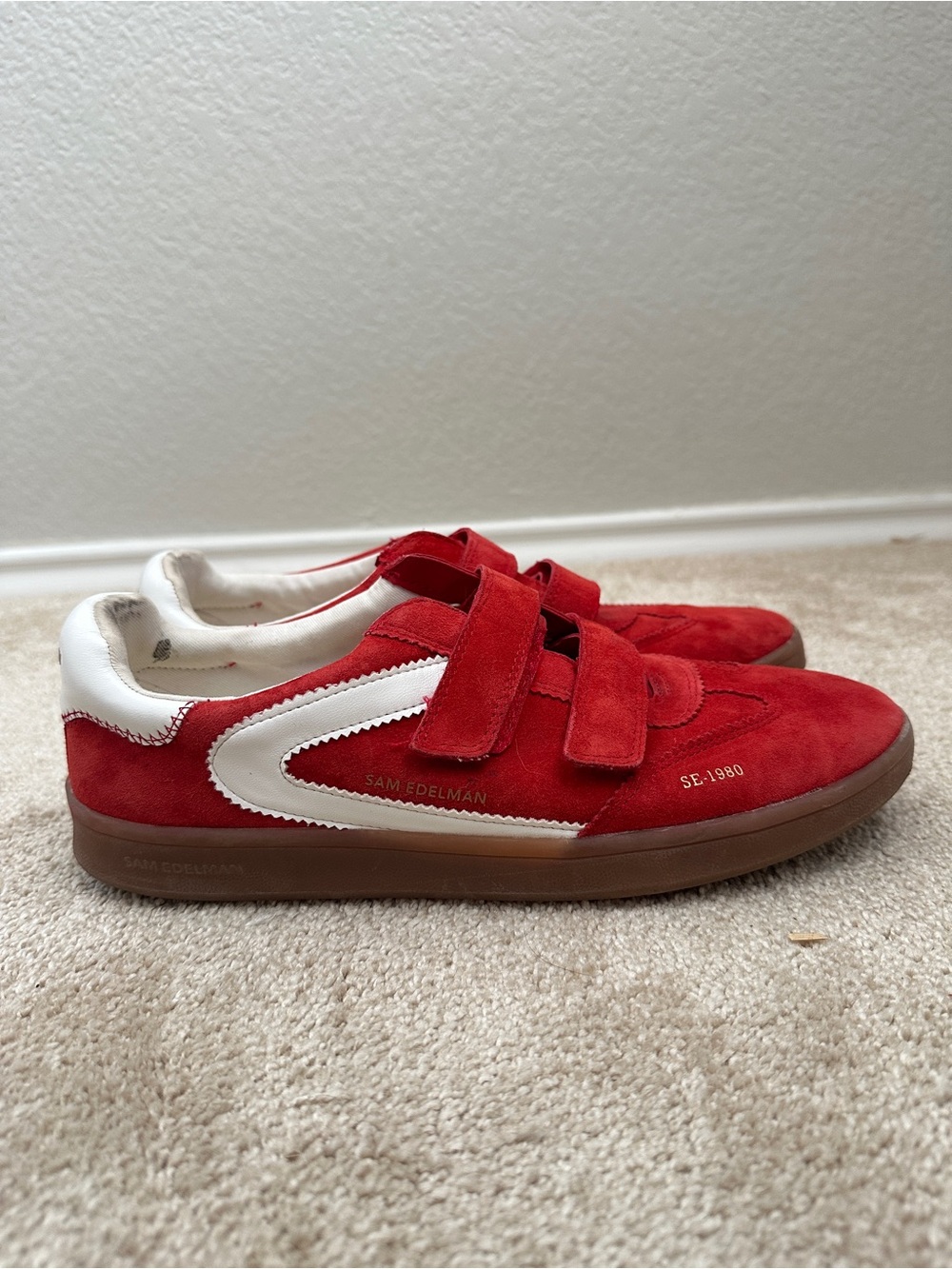 Sam Edelman SE-1980 Red Suede Velcro Sneakers — Size 10 M